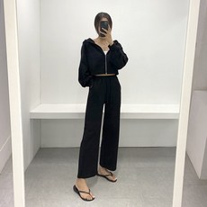 7c8eef6b9e76d1b0247e9ba177596c4e61b7b302e1ab0d3e7df407a9688d.jpg