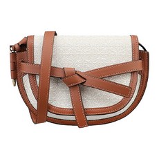 로에베게이트백