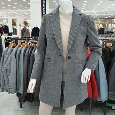 886e1fb854b9b0cc85fbd336d298005c40f30bdad388f6b1d6c8d4eea335.jpg