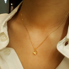 써지컬나비발찌