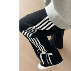 레그 감성 실크 캐주얼 활 블랙 드레이프 스트라이프 2024 트렌디 디자인 스트레이트 스웻팬츠 팬츠 루즈핏, 2XL, 블랙 [정사이즈]
