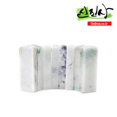 b5916f62914b5471d595695dabaed20fc003808078192a83b974b0dd9dd1.jpg