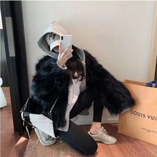 b6586f02b9feea4bd8a3cf44ee1983112893a2fb2f76833826c9afba77b8.jpg
