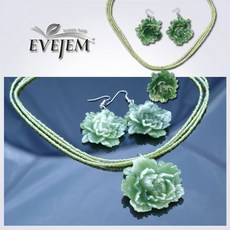 말굽비취귀걸이