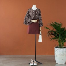 a89c85d7-a77e-4ef2-96b9-03d9edc4cf48.jpg