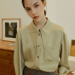 라인스튜디오원 big collar glossy blouse