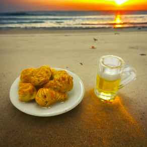 금명 납골당 꾸미는 추모장식 치킨을 좋아하셨던 분께 미니어쳐 치킨 생맥주 모형 맥주 봉안당 꾸미기 성묘 추석 설날 chicken, 노랑