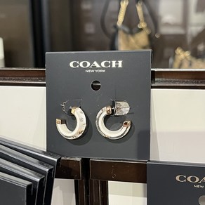 코치 아울렛 호환 시그니처 레진 처비 후프 이어링 COACH Signatue Resin Chubby Hoop Eaings CL136