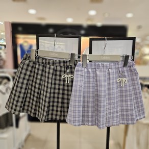 셀덴 [동아백화점 수성점] 50% 봄 가을 시즌 여아 아동 키즈 스쿨룩 진주 리본 장식 포인트 속바지 있어 활동적인 컬러 체크 주름 스커트 EDWH24853-01