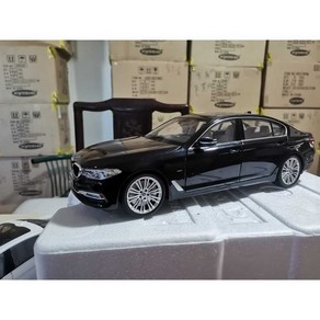 BMW 5시리즈 520d 530i 다이캐스트 모형자동차 세단