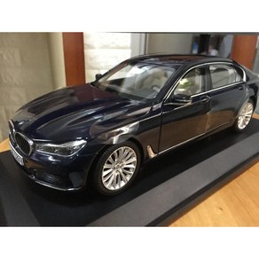 BMW 750Li 7시리즈 다이캐스트 1대18