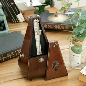 ["매장정리 원가판매"] 1950년대 아날로그 앤틱 원목 목제 수동 메트로놈 야마하 YAMAHA Wooden Metronome (No.40308)