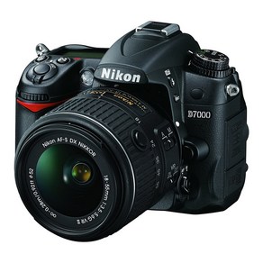 니콘 카메라 D7000+18-200mm 니콘망원줌렌즈+64GB+가방+UV필터+리더기+청소셋 [풀셋트포함] K