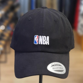 NBA 23년 신상품!!!!! 남여공용 깔끔 브랜드로고 자수 포인트 데일리로 쓰기 좋은 소프트 커브 롱 챙 블랙 칼라 볼캡 챙 모자