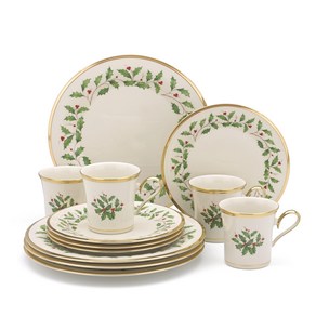 Lenox 6122048 Holiday 12-Piece-Plate-&-Mug Set 레녹스 6122048 홀리데이 12피스 접시&머그 세트