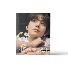 정우 / JUNGWOO / NCT 127 / PHOTO BOOK / BLUE TO ORANGE / 포토북+접지포스터+하우스홀더+필름포토2종+셀프포트3종+포토카드2종