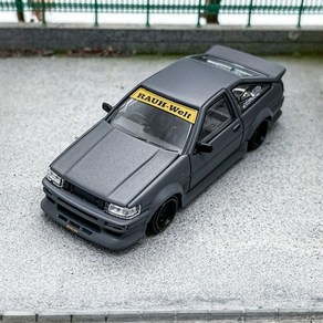 Steet Weapon 1:64 토요타 RWB AE86 - 무광 그레이, 1개