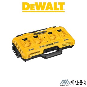 디월트 12V 20V 겸용 멀티포트 리튬이온 충전기 DCB104-KR, 1개