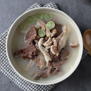 먹판사 프리미엄 돼지내장국밥 4인분 오소리 염통 돼지머리고기가 푸짐하게 들어있는 넉넉한 양, 4개, 700g