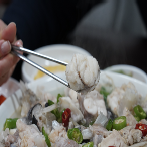 오션쿡 탱글탱글 국내산 손질 프리미엄 냉동 아귀찜용 아귀 아구 순살 꼬리살, 1개, 아귀꼬리살 400g 내외