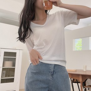 잇진 여성 베이직 무지 브이넥 스탠다드핏 반팔 티셔츠