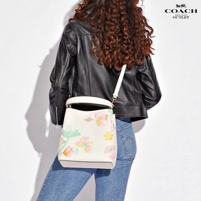 코치 타운버킷 드리미 랜드 플로랄 C8609 Town Bucket Bag With Deamy Land Floal