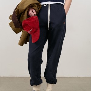 던스트 LEATHER LOGO SWEAT PANTS UDPA4C101