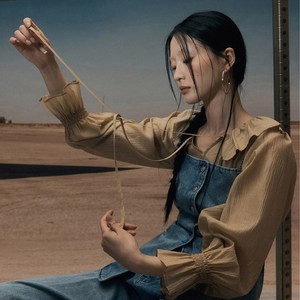 미쏘 리본 프릴 여성 블라우스 MIWBLE917C