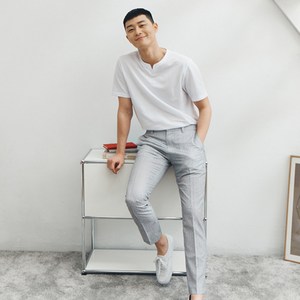 지오지아 잔조직 슬릿넥 반팔티셔츠 ABA2TR1103