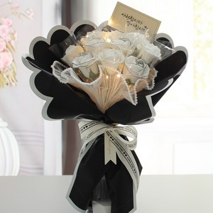 고급라인장미 돈꽃다발 부모님 생신 선물 결혼기념일 비누꽃다발 드라이플라워, 고급라인장미 화이트포장