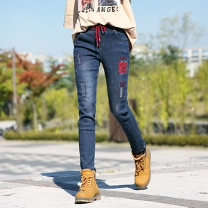 동대문스타일 여자 기모청바지 덧댐구제 밴딩 스판 슬림일자 스크레치 빈티지 와팬 패치 여성 본딩 겨울 보온 팬츠