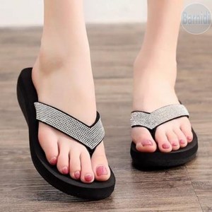 Banidi 4cm 큐빅 쿠션 여성쪼리 샌들 뮬 슬리퍼 바캉스 통굽