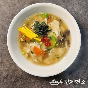 우정제면소 맑은해물맛 수제비 6인분세트 (생수제비1kg+스프6봉) -인증, 1개, 1kg