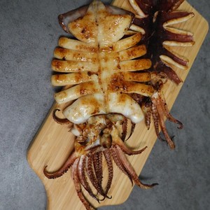 경도수산 반건조 오징어 통영 해풍으로 말린 원양 피데기 10미, 1개, 1.4kg 내외