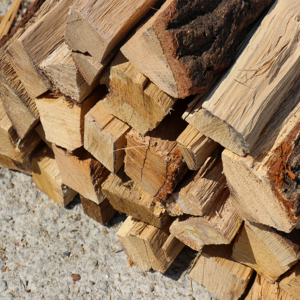 반건조 대형 장작 20kg 국내산 참나무 캠핑 땔감 화목 난로용 나무