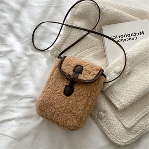 르아보하피 미니 니트 크로스 뽀글이 숄더 백