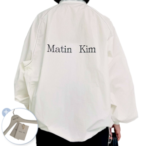 [국내매장판] MATIN KIM LOGO COATING JUMPER 마뗑킴 로고 코팅 바람막이 점퍼 + BRANX 옷걸이