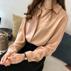 여성 베이직 블라우스 깔끔한 이쁜 데일리 회사원