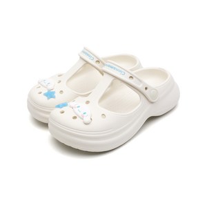 시나모롤 로얄 샌들