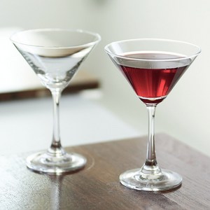 [오션글라스] 두치스 칵테일 210ml 4P(개) 프리미엄 글라스 고급 칵테일잔 마티니잔 호텔 BAR용품 카페 홈파트 샴페인잔 마가리타잔, 4개