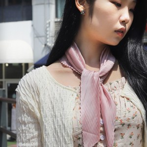 누리모아 플리츠 쁘띠 스카프