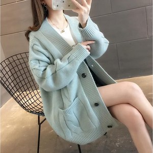 아우터 오버사이즈 여성복 통통 동생 루즈핏 나른해 보이는 학생 니트 카디건 스웨터 추동+ 1PCS브랜드 맞춤 양말