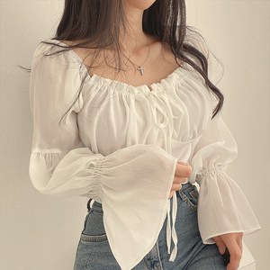 라라홀리 쉬폰 리본 셔링 허리 슬림핏 블라우스