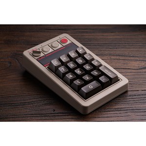 [국내정발] 8BitDo 레트로 18 넘버패드 Retro Mechanical Numpad, C64(차콜)