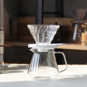 하리오 V60 글라스 드리퍼 핸드드립세트 1-4인 화이트, 1개, 드리퍼,서버, 600ml