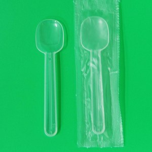 요거트 스푼 (1개) 9cm / 수저 일회용 플라스틱 벌크 개별 낱개 포장 배달 캠핑 테이크아웃 용기 백색 투명 블랙 베스킨라빈스 샐러드 디저트, 반투명(1개)(개별포장), 1개