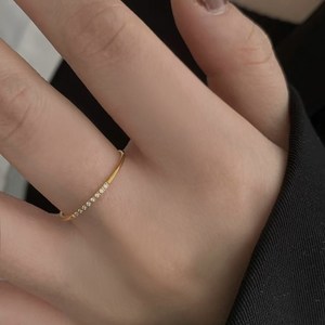 띵니 써지컬스틸 1mm 슬림 큐빅 반지 18k