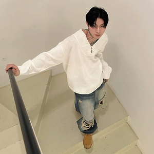RIPINWEEKS립 오버 브이넥 니트. (4컬러)
