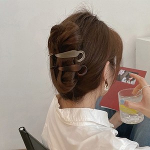 가벼운 바나나 헤어집게핀 올림머리집게핀