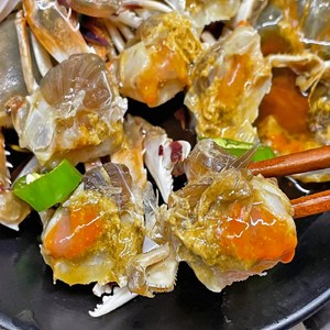 삼점 암꽃게장 4kg (2kg + 2kg) [삼점 암꽃게 12미내외] x 2 / 1+1으로 넉넉하게 드려요!, 2kg, 2통